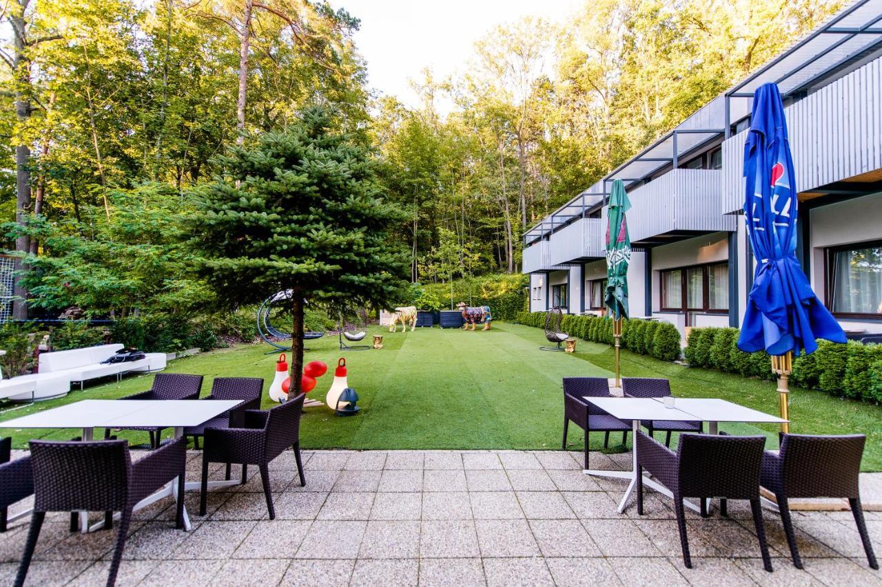 Hotel Veverica Trenčín Buitenkant foto